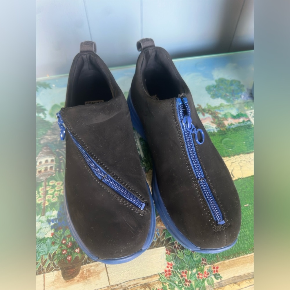 CAMPER Twins Black Booties Blue Zippers Lightweight EU 36 US size 6